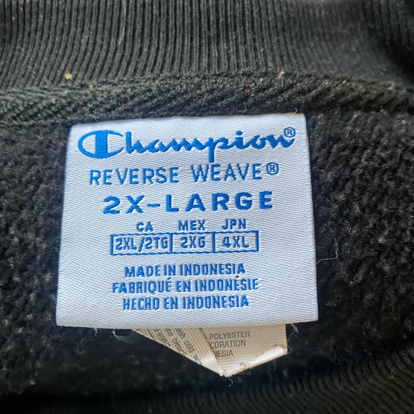 Black Champion Sweatshirt 2xl - Picture 3 of 3